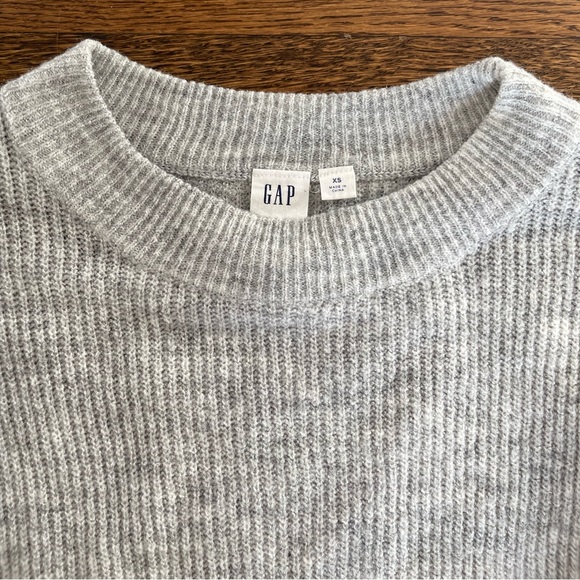 Gap Balloon Sleeve Sweater - Picture 3 of 4